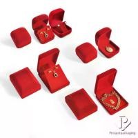 ราคา กล่องกำมะหยี่ กล่องของขวัญใส่เครื่องประดับ กล่องใส่ทอง กล่องใส่เครื่องประดับ ใส่ ต่างหู สร้อย เข็มกลัด เหรียญ พระเครื่อง (1729581400569317614)
