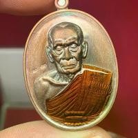 ราคา เหรียญรุ่นปาฏิหารย์ eod หลวงพ่อพัฒน์ วัดห้วยด้วน เนื้อทองเเดงมันปู ลงยาจีวร ตอก R สร้าง 100 เหรียญ มีปลายทาง (1730144376355851102)