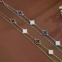 ราคา สร้อยข้อมือโคลเวอร์สองชั้น สไตล์จีนใหม่ สง่างาม ผู้หญิง อเนกประสงค์ เครื่องประดับเฉพาะคุณภาพสูง ราคาไม่แพง สร้อยข้อมือสุดหรู เหรียญ จักรเพชร (1731302102261073779)