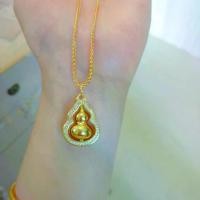 ราคา จี้ Calabash หมุนได้, ทองแดงชุบทอง, พลอยเทียม, ทองทรายเวียดนาม, จี้ฟูหลุ, เครื่องประดับสไตล์จีนของผู้หญิง จี้ เหรียญ ครุฑ เหรียญ หลวง พ่อ คูณ กรอบ ทอง อิตาลี กรอบ พระ ล็อ (1731539242890659226)