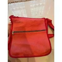 ราคา กระเป๋าmarimekko cross body มือสอง (1731610963742327962)