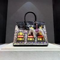 ราคา กระเป๋าถือผู้หญิง, กระเป๋าถือหนังแท้, พลอยเทียมเงา, กระเป๋าถือผู้หญิง, กระเป๋า Birkin, ประดับพลอยเทียม, กระเป๋าใบเล็ก, ดีไซน์บ้านเพชร, 2024 ฤดูใบไม้ร่วงฤดูหนาว, มาใหม่ (1731465682305320900)