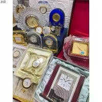 ราคา สินค้าขายดี [นาฬิกามือสองญี่ปุ่น] 1CC นาฬิกาตั้งโต๊ะ นาฬิกาคริสตัล หน้าปัดจิ๋ว ของสะสม นาฬิกา clock (1731393605566236630)