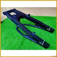 ราคา InstantIsle คุณภาพรับประกันได้ สวิงอาร์มสนามดามล่างสีทอง KR 150 150CC / SERPIKO 150CC สินค้าแท้ จากโรงงาน มอเตอร์ไซค์ Motorcycle (1730605634585987218)