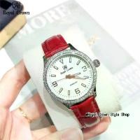 ราคา นาฬิกาข้อมือ Royal Crown แท้100% มีบัตรับประกัน1ปี,สีเงิน,สายหนังแท้,หน้าปัดขาวมุกประดับเพชร CZ สวยหรู,กันน้ำ,จัดส่งพร้อมกล่องครบ (1730726604467440348)