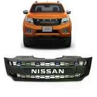 ราคา กระจังหน้า แต่ง นิสสัน นาวาร่า สีดำด้าน โลโก้ Nissan พร้อมไฟกระจังสีขาว Nissan Navara NP300 2014-2019 รถยนต์ Auto (1731069382335891682)