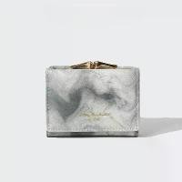 ราคา กระเป๋าสตางค์ผู้หญิง แบบสั้น บาง เล็ก ทำจากหนัง PU ที่ใส่บัตร กระเป๋าสตางค์ มีซิป กระเป๋าใส่เหรียญ ทรงสลิม กระเป๋าเงิน (1731516199781958731)