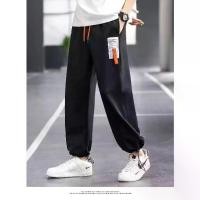 ราคา กางเกงวอร์มผู้ชาย สไตล์เกาหลี เหมาะสำหรับนักเรียน วิ่งจ๊อกเกอร์ กีฬาและยิม แฟชั่น กางเกงวอร์มกีฬายาวและพักผ่อน กางเกงผู้ชาย ปี 2024 กางเกง ทหาร แท้ (1731993823908039427)