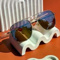 ราคา AO11 แว่นกันแดด Taupe Lens (1729577114500237811)