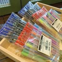 ราคา พร้อมส่ง-COD (พร้อมส่ง)Muji สุดคุ้ม แพ็คละ10ด้าม ปากกาเจล ปากกา (Muji) ปากกาเจลสีน่ารัก เขียนลื่น เครื่องเขียนของนักเรียน (1730005519247903028)