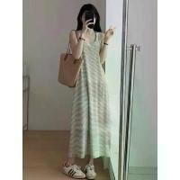 ราคา เดรสสลิงผ้าถัก ลายทาง สำหรับผู้หญิง ทรงหลวม แขนกุด แมตช์ด้านใน เสื้อกั๊กกระชับสัดส่วน เดรสยาว มาใหม่ sabrina carpenter pink dress arizona dress คล้อง คอ มินิเดรส น่ารัก ๆ (1731414880134465441)