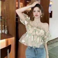 ราคา เสื้อเชิ้ต เปิดไหล่ เอวแน่น ลายดอกไม้หวานๆ นม สำหรับผู้หญิง แขนพัฟ เสื้อชีฟอง ดีไซน์สาวฮอต เสื้อเบลาส์ เสื้อผ้า Women Clothing Lady (1730494881555581691)