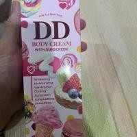 ราคา DD ครีมเจนนี่ DD BODY CREAM เจนนี่ดีดีครีมบอดี้เซรั่ม ครีมกันแดด DD เจนนี่ ไม่วอก กันน้ำ ไม่ติดเบาะ (1729609188441426739)