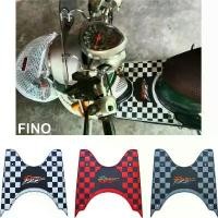 ราคา wytnbpSHOP38 คุณภาพรับประกันได้ แผ่นพักเท้า ลายเรซซิ่ง ที่วางเท้า FINO อุปกรณ์ แต่ง YAMAHA fino ยางพักเท้านุ่มๆ ลายracing ราคาโปรตาแตก มอเตอร์ไซค์ Motorcycle รถ (1731667183643166882)