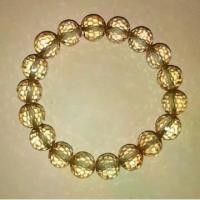 ราคา สร้อยข้อมือ มณีใต้น้ำ หรือ เพชรพญานาค สีชา ช่วยโชคลาภเงินทองไหลมาเทมา มีสง่าราศี ผู้ใหญ่ให้การช่วยเหลือ สนับสนุน (1729828754188307267)