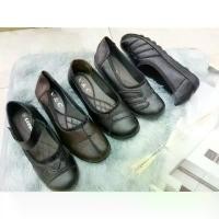 ราคา รองเท้า คัทชูผ้ายืด Leepop รองเท้าคัทชูดำ ไซส์ 36-40 รองเท้านุ่มเหมือนเหยียบขี้ lava ของ แท้ นุ่มนิ่ม ส้น เตารีด รัดส้น ผู้ หญิง กู๊ด ซี่ မ ိ တ ် က ပ ှ န (1731118582686976603)