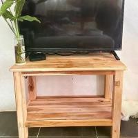 ราคา โต๊ะวางของสองชั้น งานดิบ ขนาด 70*35สูง45 ชั้นวางของเอนกประสงค์ โต๊ะ โต๊ะไม้ โต๊ะไม้สัก โต๊ะกลาง โต๊ะวางทีวี (1729652287354604221)