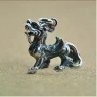 ราคา จี้ปี่เซียะน้อยบิน, วัสดุทองเหลืองโบราณ, พวงกุญแจรถ, พวงกุญแจ, อุปกรณ์เสริมต่างๆ, จี้ทองเหลืองขนาดเล็ก (1731306501572494974)