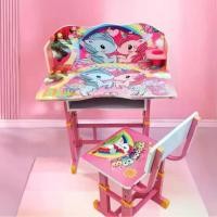 ราคา Flash Sale สินค้าราคาถูกมากก โต๊ะเขียนหนังสือลายการ์ตูน โต๊ะเขียนหนังสือพร้อมเก้าอี้ โต๊ะลายการ์ตูน โต๊ะอ่านหนังสือ โต๊ะเขียนการบ้าน สามารถใช้ได้ตั้งแต่อายุ 2ปี-15 ปี (1731392094071261739)
