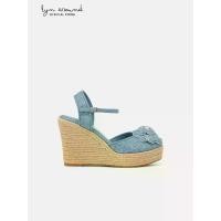 ราคา Lyn around - รองเท้าส้นเตารีด Barbra (A25S1WH004) (1732272562912266441)