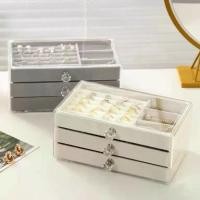 ราคา กล่องเก็บเครื่องประดับ วัสดุกำมะหยี่ 3 ลิ้นชัก กล่องเครื่องประดับ ถุง กัน น้ํา ตะกร้า คว่ํา จาน มินิมอล เข่ง เบอร์ โหล จุ่ม สกุชชี่ โครง หวาย เทียม พร้อม เส้น ถัก กิ๊บ ใส่ เอกสาร ขันโตก ถูก (173221662