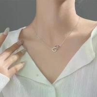 ราคา สร้อยคอหัวใจคู่โรแมนติกอินเทรนด์สำหรับผู้หญิงและเด็กผู้หญิง โชคเกอร์โซ่กระดูกไหปลาร้าโลหะผสมสีทองและสีเงินที่สวยงาม อุปกรณ์เครื่องประดับ ร้านขายเครื่องประดับ (1729639207009224858)