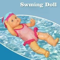 ราคา ของเล่นอาบน้ำเด็ก ดีไซน์น่ารัก ของเล่นน้ำ ลอย อิเล็กทรอนิกส์ ตุ๊กตาว่ายน้ำ กันน้ำ เหมาะสำหรับการเรียนรู้ ว่ายน้ำ พร้อมชุดว่ายน้ำ เหมาะสำหรับอาบน้ำเด็ก (1731815907262498315)