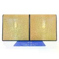 ราคา กระเป๋าสตางค์ผู้หญิง หนังปลากระเบนขัดมันแท้ 100% รุ่น 2 พับยาว หนังเงางาม สีทอง ใส่การ์ด บัตรเครดิต สินค้าใหม่ ราคาถูก บล็อกบัสเตอร์ (1731325194887726292)