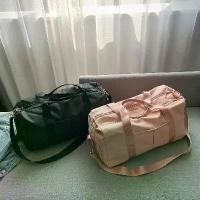 ราคา กระเป๋าเป้ กระเป๋าสะพาย กระเป๋าเดินทาง กระเป๋าใส่เสื้อผ้า กระเป๋าออกกำลังกาย ขนาด49x24x25 ซม.กระเป๋าฟิตเนส กระเป๋ากีฬา กระเป๋าเดินทางใบใหญ่ travel bag กระเป๋าเดินทาง (1731701096338852708)