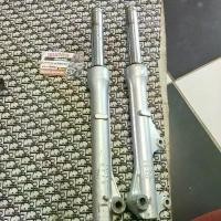 ราคา สินค้าขายดี โช้คหน้าhondaเวบ110ไอแบบลิตรแท้ถอดจากรถมือสองสภาพสวยค่ะ (1731834647868048450)