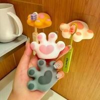 ราคา ที่ใส่แปรงสีฟันลายการ์ตูน, ติดผนัง, ที่เก็บของในห้องน้ำ, แปรงสีฟันไฟฟ้า, ชั้นวางของในห้องน้ำ, เหมาะสำหรับปี 2025, พร้อมที่เจาะแปรงสีฟัน (1731758992952821526)