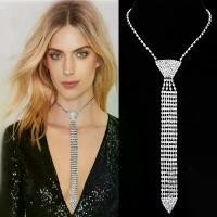 ราคา สร้อยคอเน็คไทเพชรระยิบพู่ระย้าแวววาว สาวสวยใส่เที่ยวคาบาเร่ต์ ถ่ายรูปสวย งานปาร์ตี้เรืองแสง สร้อยคอปีใหม่เพชรพู่ระย้า ของขวัญสาวสวย สร้อยคอถ่ายรูปติดเทรนด์ทิกท๊อก พู่ระย้าแวววาว (1731830090692003808)