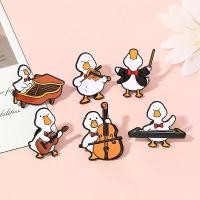 ราคา เข็มกลัดดนตรีเป็ดแปลกใหม่ ดีไซน์สร้างสรรค์ 6 แบบ ได้แก่ กีตาร์ เปียโน เชลโล ไวโอลิน และคีย์บอร์ด ธีมดนตรีการแสดงการ์ตูนน่ารัก หมุดป้าย ปี 2025 (1731815914745530268)