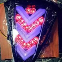 ราคา ไฟท้าย ไฟเลี้ยว ในตัว R15 เก่า สีฟ้า ลูกศร (1731654547544770413)