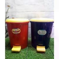 ราคา ถังขยะ cookware 10 ลิตร (คละสี) สูง 30 ซม.ถังขยะขาเหยียบกลมเล็ก No.402 มีถังหูหิ้วด้านใน ถังขยะขาเหยียบมีฝาปิด ถังขยะมีฝาปิดแบบเหยียบ (1732049048741513354)
