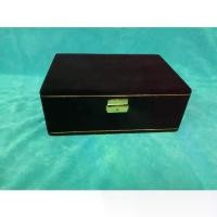 ราคา กล่องใส่เครื่องประดับ ใส่พระเครื่อง 3 ชั้น ขนาดใหญ่ กล่องใส่เครื่องประดับ (1731733331638520553)