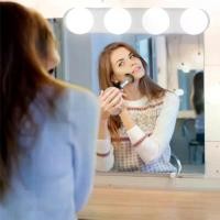 ราคา โต๊ะเครื่องแป้ง, ห้องน้ำโกนหนวด, พลังงานแบตเตอรี่, ไฟแต่งหน้า, ติดผนัง, กระจกแต่งหน้า, หลอดไฟ LED 4 ดวง (1731813641354905617)