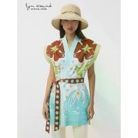 ราคา Lyn around - เสื้อคลุม แขนกุด ลายกราฟิก พร้อมเข็มขัด ลายจุด Ember Mirage (A25P2WT005) (1731393934915896521)