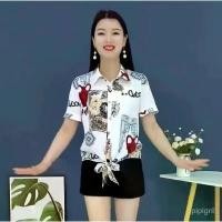ราคา เสื้อชีฟองแขนสั้น ลายดอก งสาวอวบ ผ้าชีฟองพิมพ์ลาย แฟชั่น เกาหลีหญิง Clothing Women กร้าม สาว อวบอก เสื้อสงกรานต์ 2025แซ่บๆ ปาดไหล่ เสื้อสงกรานต์ ผู้หญิงปี 2025 เสื้อผ้าสไตล์ (1731181106764875787)