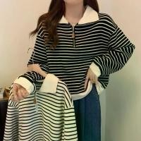 ราคา เสื้อสเวตเตอร์คอปกโปโลลายทางอเมริกันสำหรับสาวอวบ พลัสไซส์ ไหล่สเวตเตอร์ เสื้อซิปแขนยาวครึ่งตัว ทรงหลวม เหมาะสำหรับผู้หญิงอ้วนฤดูใบไม้ร่วง มาใหม่ เสื้อเชิ้ตปิดไหล่ เสื้อผ้าสำหรับคนอ้วน ลายพรางรูปร่าง (