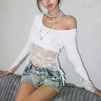 ราคา เสื้อยืดผู้หญิง แขนยาวคอเฉียงโบว์ซีทรูพอดีท็อปส์ซูสตรีทสตรีท (1731397781722401230)