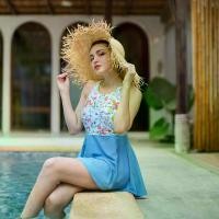 ราคา Guy Laroche ชุดว่ายน้ำ วันพีซ (One piece) เสื้อสายเดี่ยว กระโปรงสั้น กีลาโรช GPL1041 (1731365448899265734)