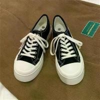 ราคา รองเท้าผ้าใบผู้หญิง รองเท้าแพลตฟอร์มน่ารัก อเนกประสงค์ หัวโต ส้นเตี้ย แฟชั่น สีขาว ระบายอากาศ นักเรียน (1729866354763729022)