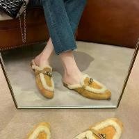 ราคา รองเท้าแตะผู้หญิง อบอุ่น ซับในผ้ากำมะหยี่สั้นบ้าน รองเท้า สไตล์รองเท้าหนังนิ่ม แฟชั่น รองเท้าส้นเตี้ยผู้หญิง รองเท้าไม่มีส้น กันลื่น เหมาะสำหรับฤดูหนาว (1731175665488464202)