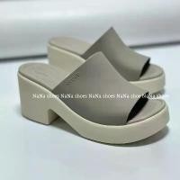 ราคา รองเท้าส้นสูงผู้หญิง Crocs Brooklyn High Wedge สวยมาก นิ่ม ใส่สบ่ายไม่เจ็บเท้า สินค้าดี (1731567790365509272)