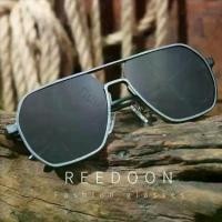 ราคา 【จัดส่งจากประเทศไทย】 แว่นตาเลนออโต้ ออกแดดเปลี่ยนสี แว่นตาปรับแสงauto แว่นยิงปลา แว่นกันแดด UV400 แว่นตากันแดด ผช แว่นตา เท่ๆ แว่นตายิงปลา แว่นกันแดดชาย แว่นกันแดดแท้ แว่นแฟชั่น (1731566769012114737)