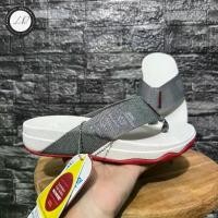 ราคา fitflop รองเท้าแตะ Surfer สำหรับผู้ชายผู้หญิ๋ง เป็นสินค้างานเกรดเอ คุณภาพดีและsize 36---44 พร้อมส่งทันที รองเท้าแตะผู้ชาย Men's sandals (1731202618590856483)