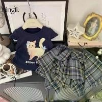 ราคา ชุดเซ็ทเด็ก ชุดเสื้อ+กระโปรงสก็อตซับในกางเกง ลายน่ารักๆ สินค้าในไทยพร้อมส่ง (1731688786822596064)
