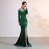 ราคา ชุดราตรียาวสีเขียว แต่งสายเพชร แขนยาว ผ้ากำมะหยี แนวเรียบหรูดูแพง สวยดูดี เหมาะสำหรับชุดออกงานต่างๆ ชุดราตรี ชุดไปงานแต่งงาน ชุดงานประกวด งานรับรางวัล (1729620981249902651)