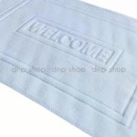 ราคา COD ผ้าขนหนู Cotton 100% เช็ดเท้าโรงแรม ลาย Welcome สีขาว ขนาด 20" x 30" (8 ปอนด์) (1731887393264142204)